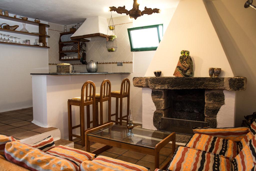 فيلا Casa Tinasoria La Asomada  الغرفة الصورة